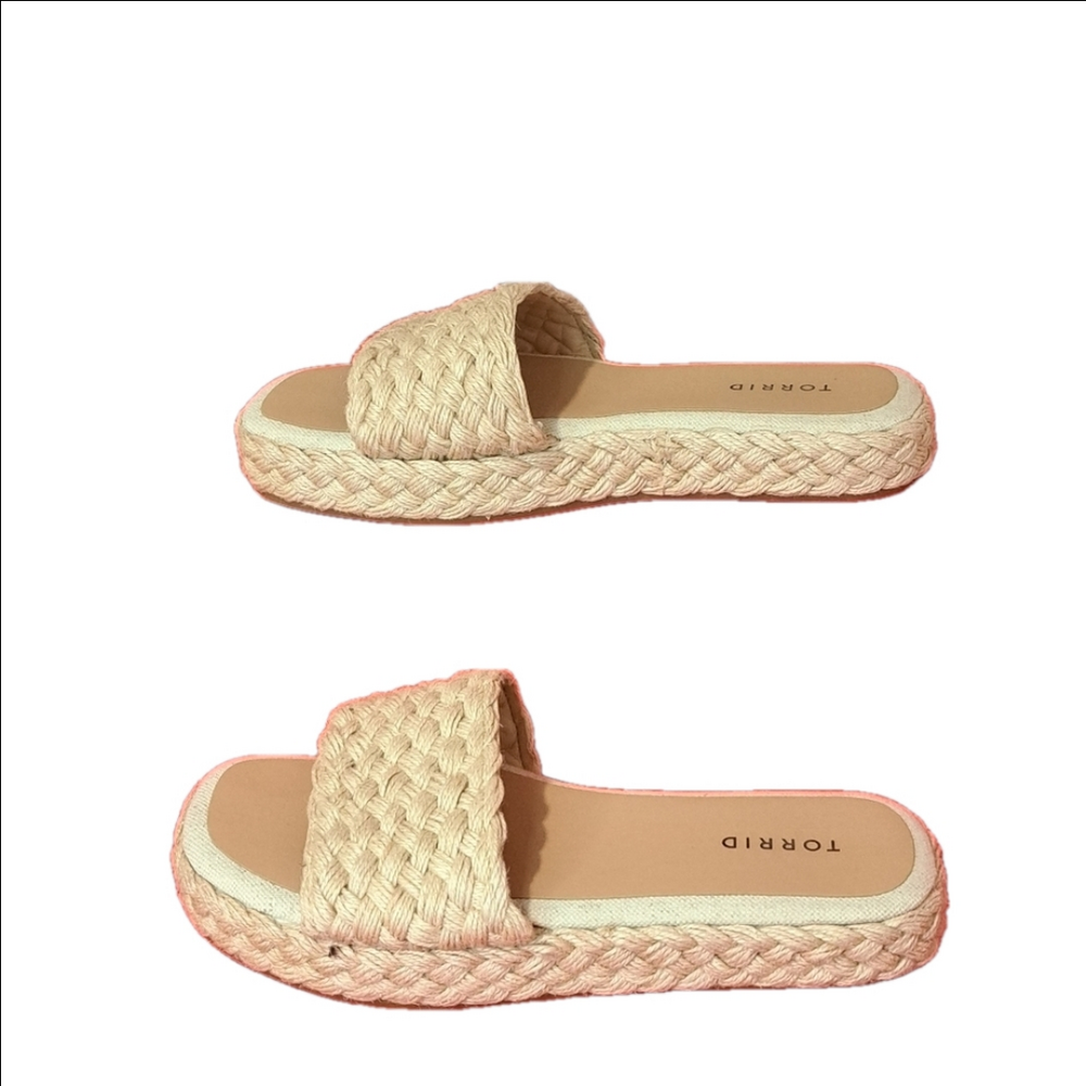 TORRID Open Toe Raffia Slide Sandals Women's Size 10WW